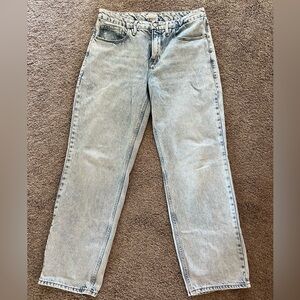 Good American Light Blue Boyfriend Jeans